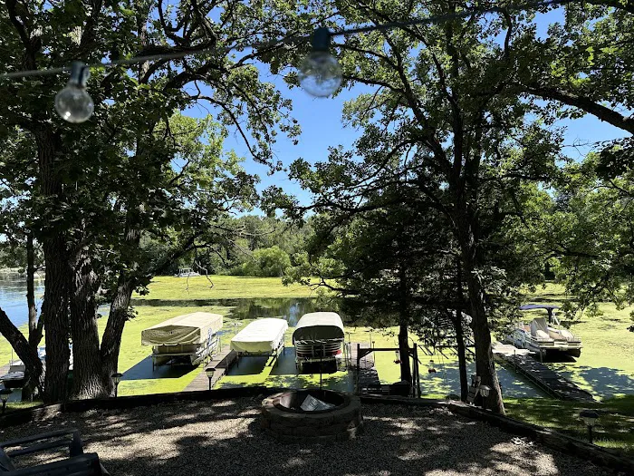 Royal Oaks RV Resort Picture 5