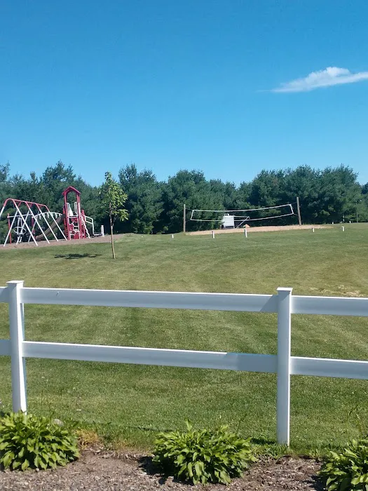 Treeland Farm RV Resort Picture 9