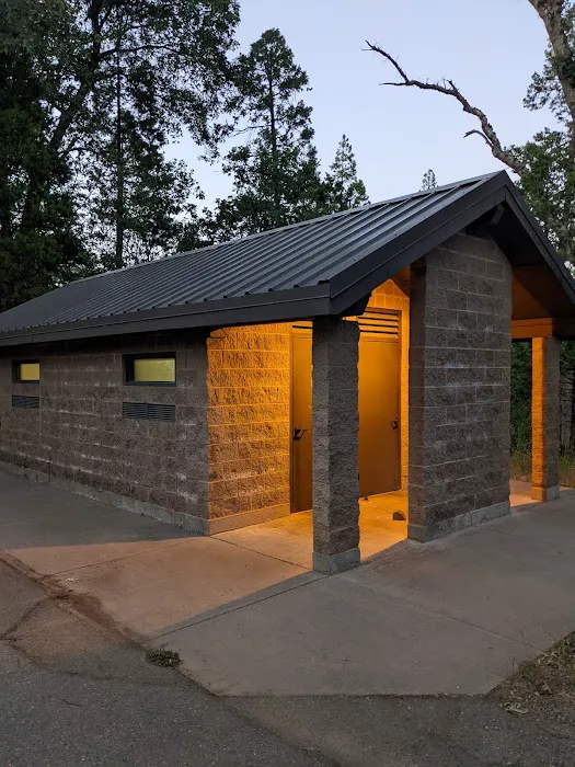 Spring Cove Campground Picture 3