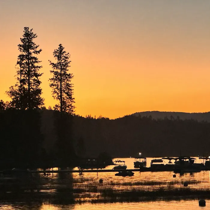 Spring Cove Campground Picture 9