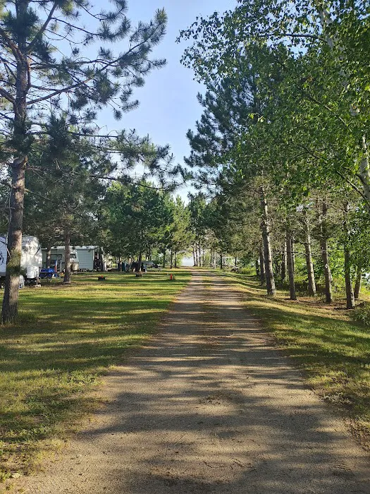 Little Pine RV Park Picture 10