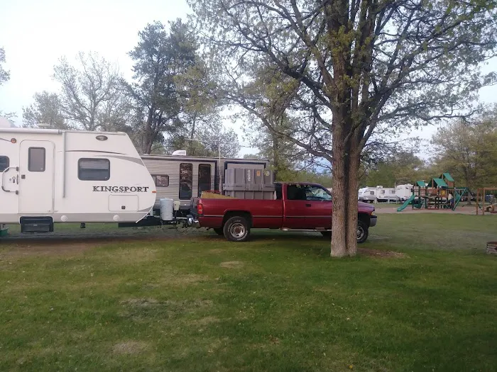 Happy Ours Rv Park Picture 3