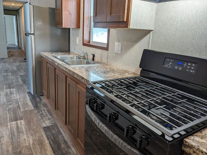 Riverview Terrace Mobile Home Park Picture 4