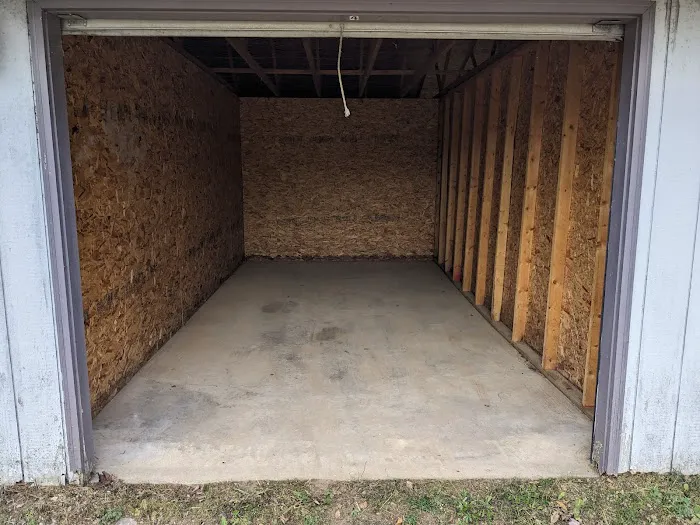 Riverview Terrace Mobile Home Park Picture 9