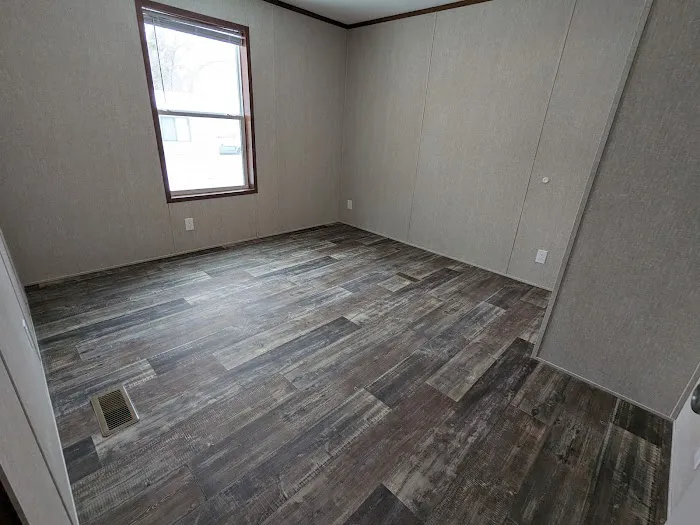 Riverview Terrace Mobile Home Park Picture 8