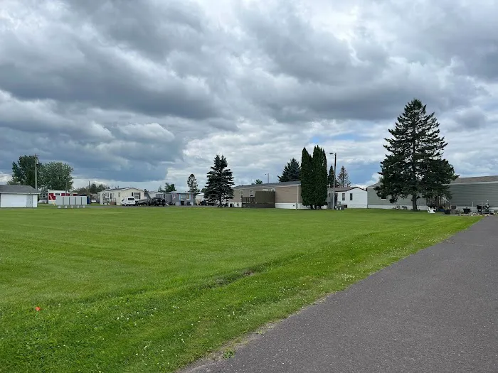 Homecroft Mobile Home Community Picture 3