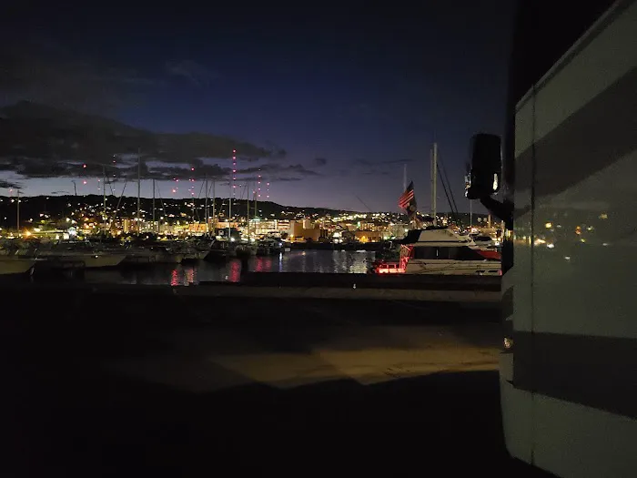 Lakehead Boat Basin Picture 1