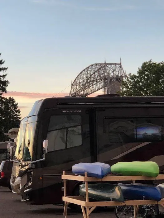 Lakehead Boat Basin Picture 7