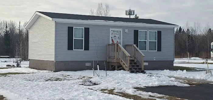 Outskirts Village Mobile Home Park Picture 5