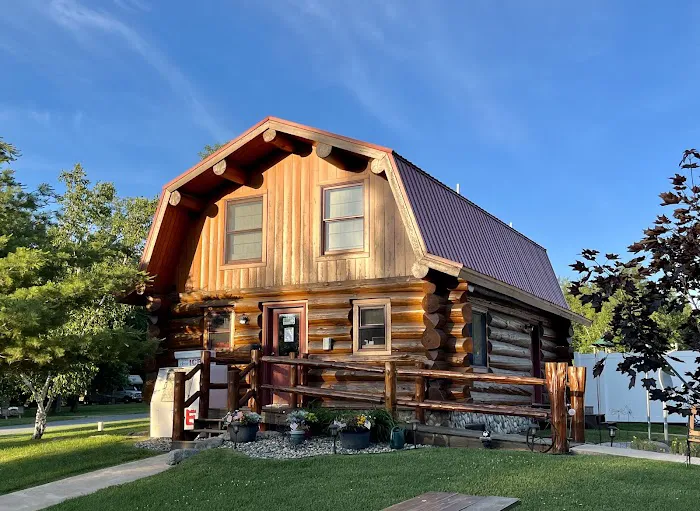 Trails RV Park Picture 1