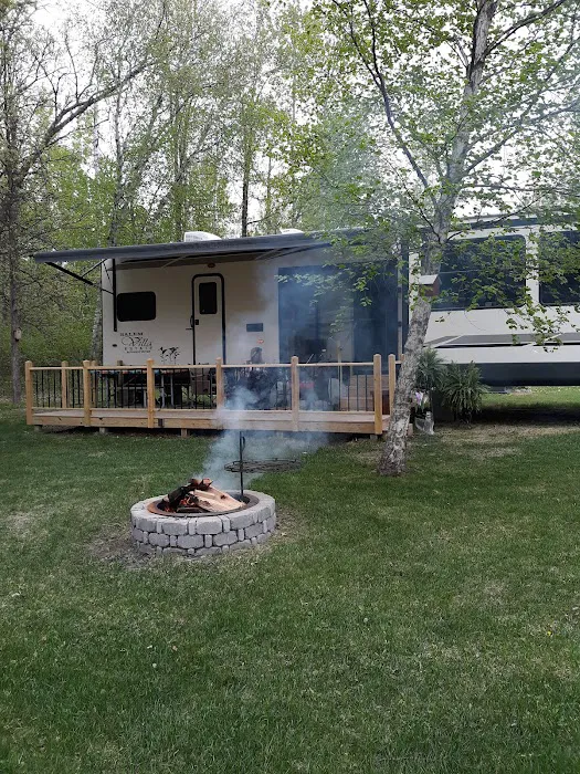 Trails RV Park Picture 3