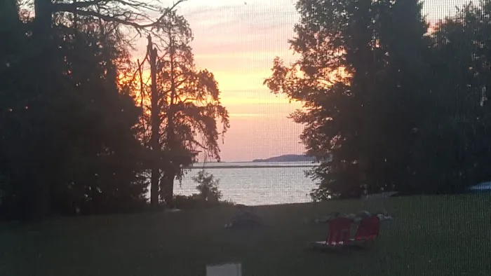 Trails RV Park Picture 4