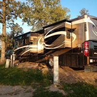 Royal Oaks RV Park ico