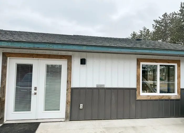 Pine Valley Mobile Home Court Picture 1