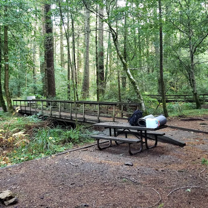 Nadelos Campground Picture 3