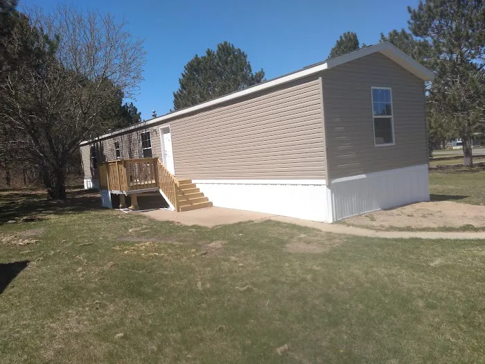 Hillcrest Manor MHC Picture 3