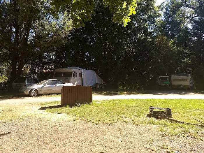Dean Creek Resort Motel and Campground and RV Park Picture 7