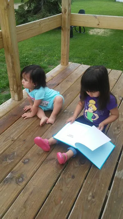 Skyline Village Mobile Home Park Picture 8