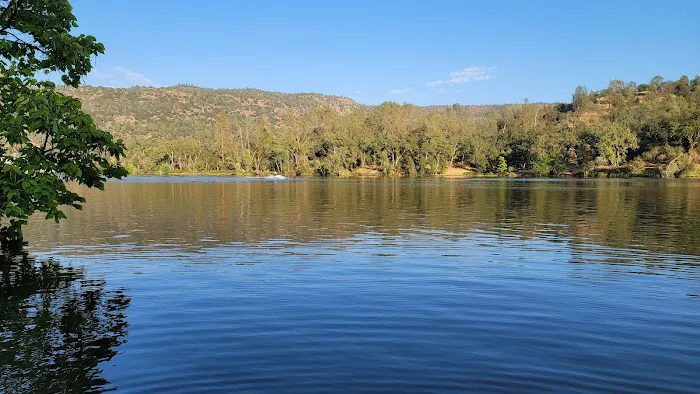 Smalley Cove Campground Picture 2