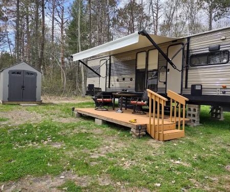 Big Winnie Store RV Park & Campground