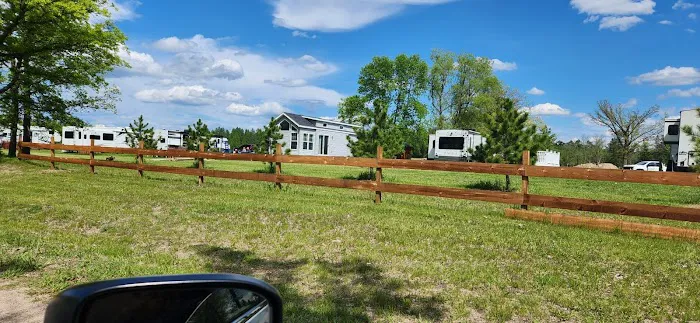 Ly-Nee RV Sites, LLC Picture 3