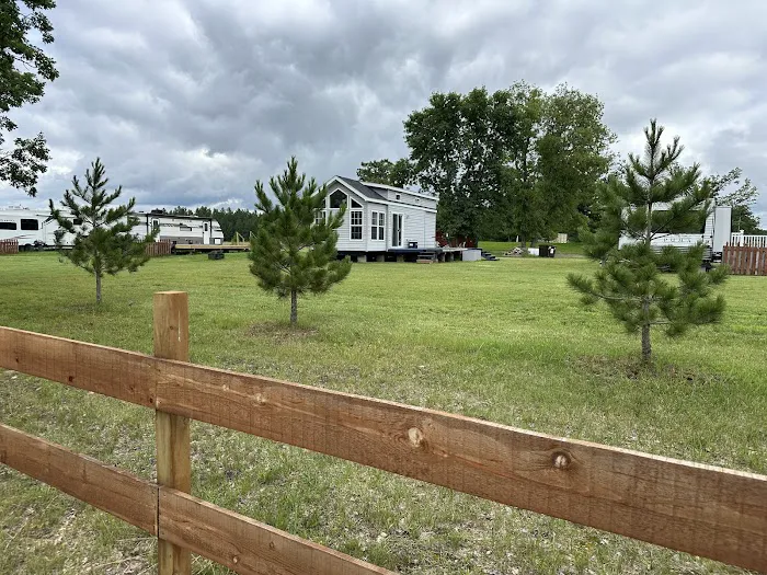 Ly-Nee RV Sites, LLC Picture 5