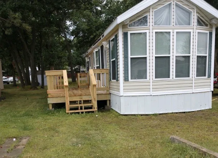 Oak Ridge Mobile Home Park Picture 1