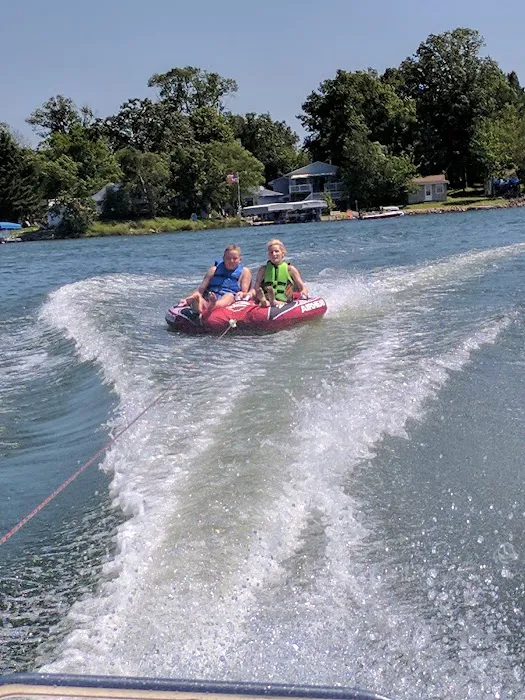 Tracy's RV Park Picture 8