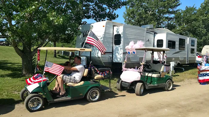 Pelican Hills RV Park Picture 4