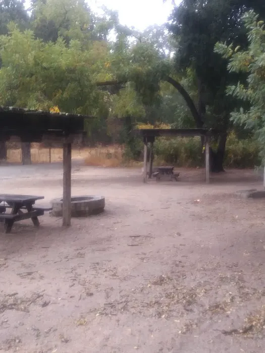 Walnut Campground Picture 7