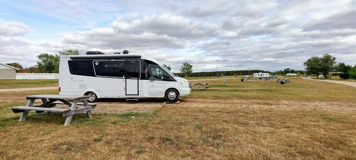 The Homestead at Ottertail RV Park & Resort Picture 5