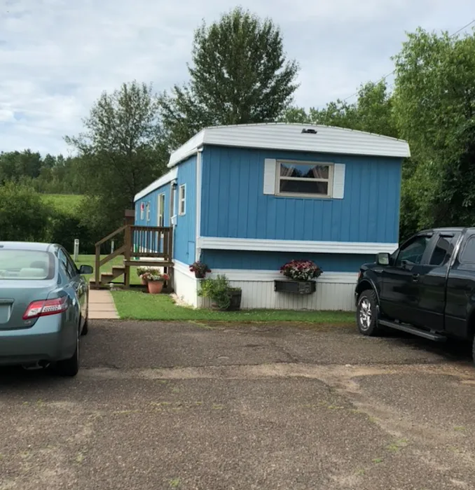 Olson Mobile Home Park Picture 3