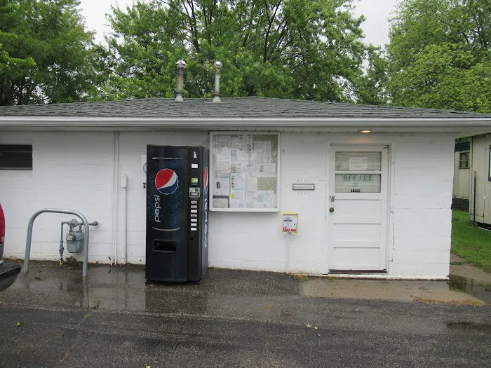 Green Acres Mobile Home & RV Park Picture 1