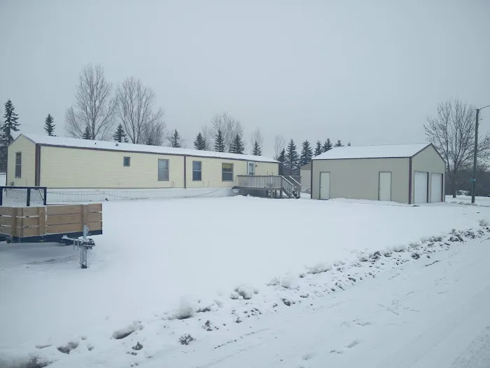 Country Manor Mobile Home Park Picture 1