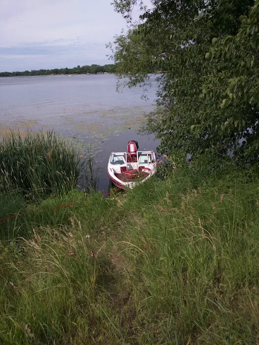 Brophy Bay RV Park Picture 1