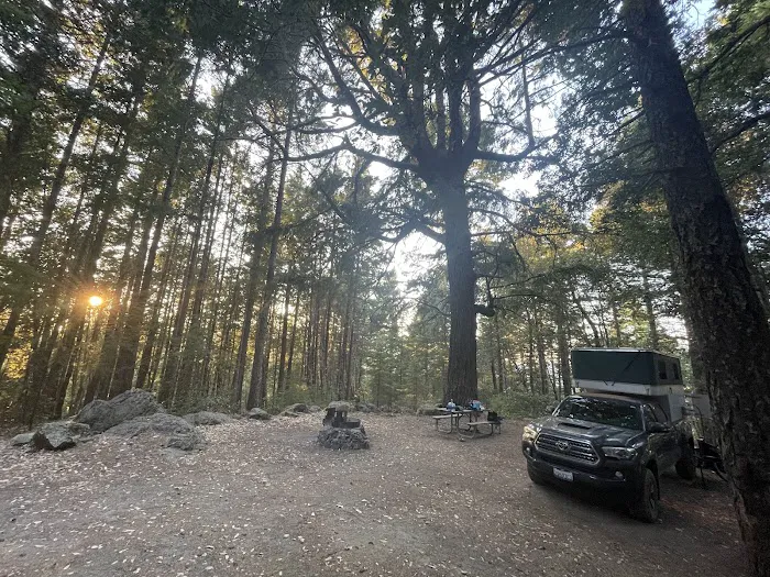 Tolkan Campground Picture 3
