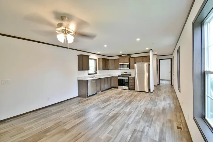 Alexandria Estates Picture 3