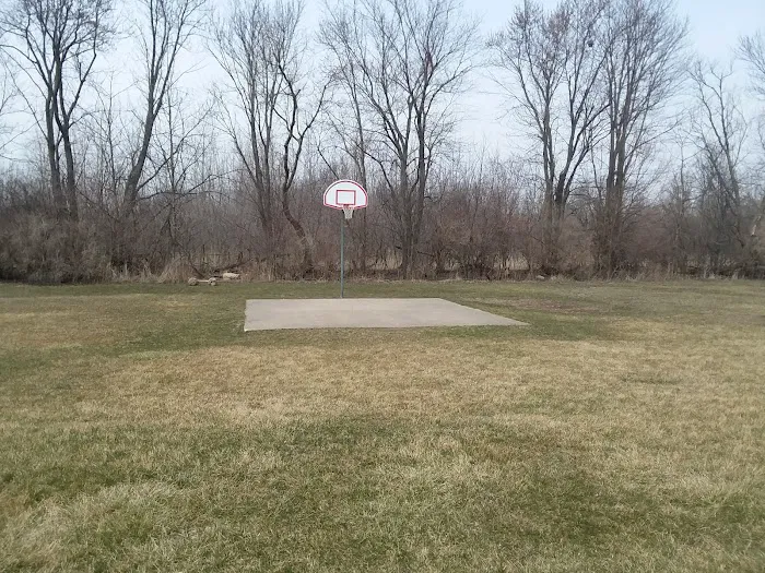 Edgebrook Picture 7