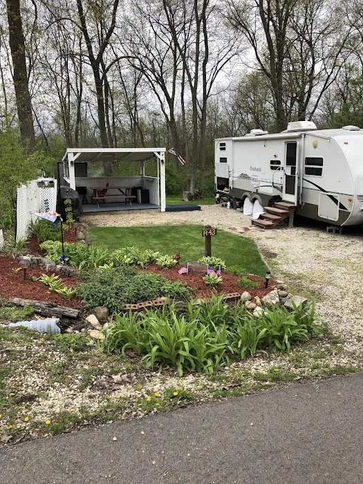 Coachman's Terrace Manufactured Home Community Picture 2