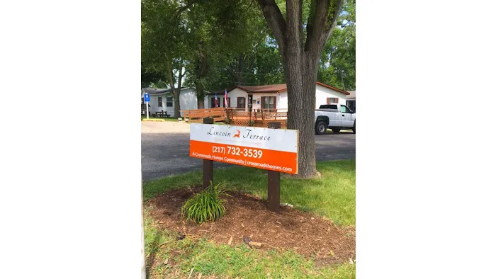 Lincoln Terrace Picture 4