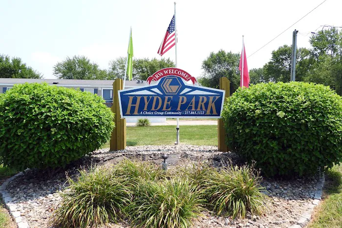 Hyde Park Manufactured Housing Community Picture 1