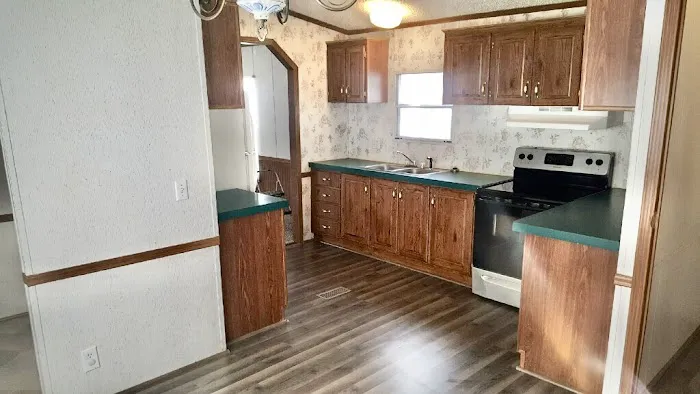 Taylorville Valley View Mobile Home Park Picture 4