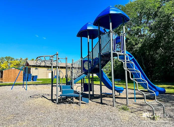 Northbrook MHC Picture 5