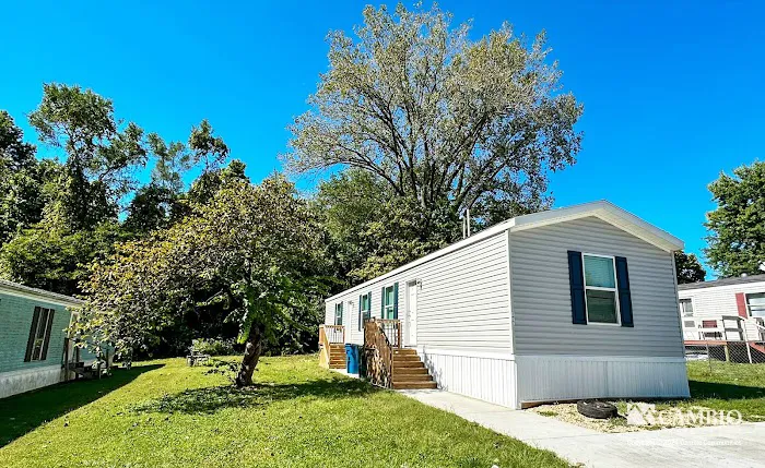 Northbrook MHC Picture 9