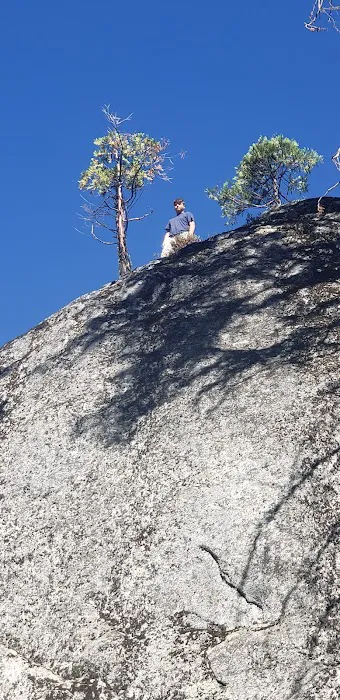 Lower Dinkey Creek Campground Picture 4