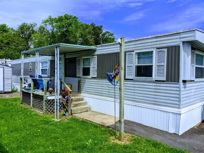 Sunset Park Mobile Home Community Picture 10