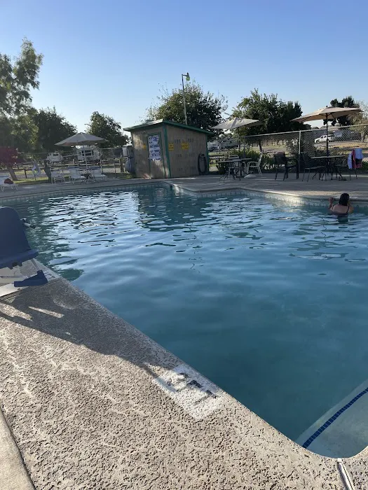 Visalia / Sequoia National Park KOA Journey Picture 9