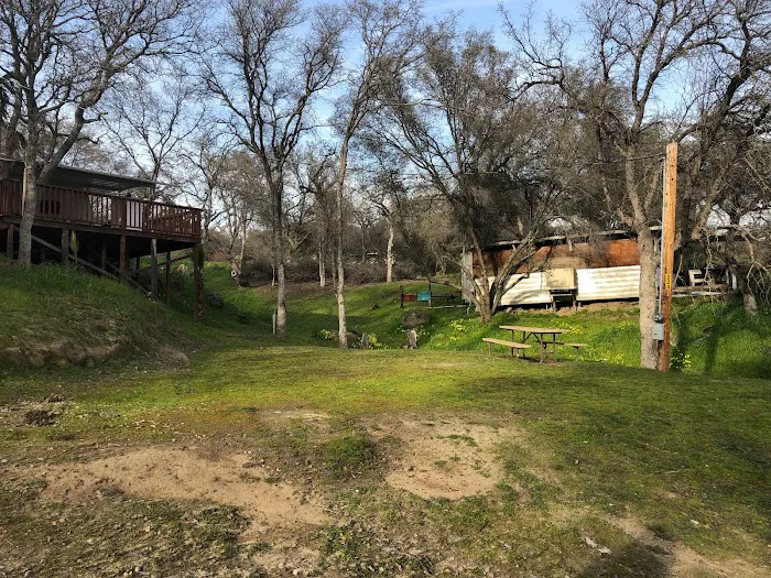 Lakeridge Camping & Boating Resort Picture 6