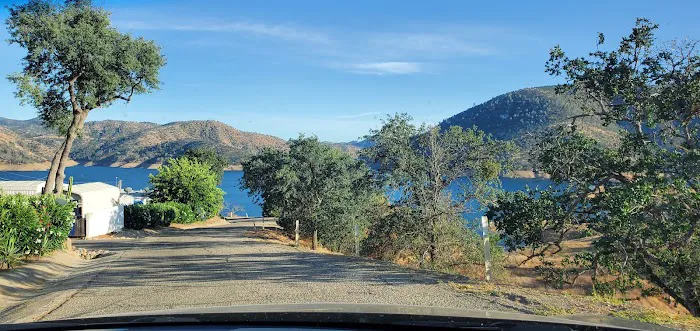 Island Park Campground Picture 5