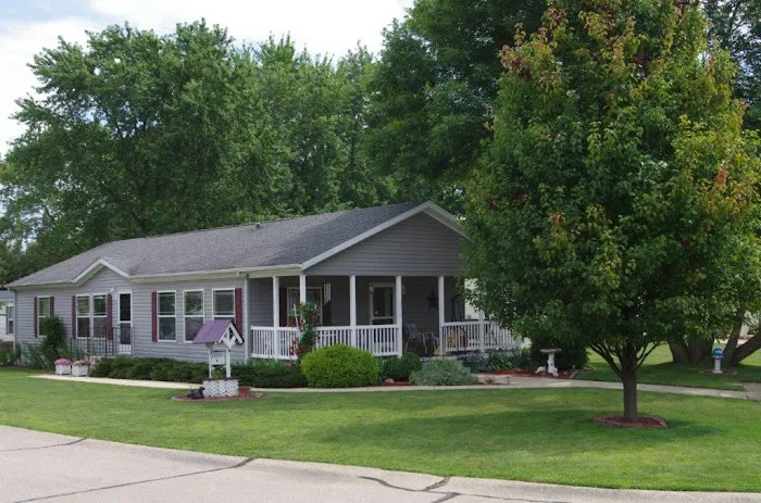 Liberty Estate Commons Picture 2